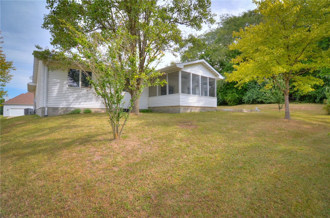 933 West Frank Drive Decatur, IL 62526 - Photo 28 of 30