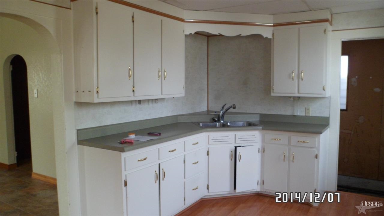 814 Adams Street Decatur, IN 46733 - Photo 10 of 26 Gallery Image 10