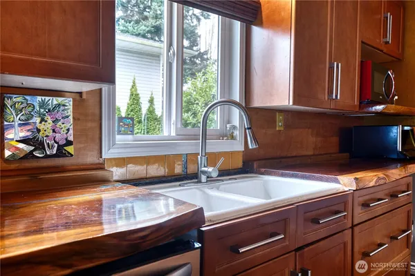 $259,000 | 1555 Panorama Drive, Point Roberts, WA 98281