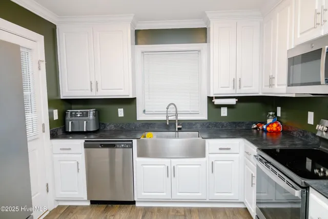 $261,900 | 6820 Dunridge Lane, Sims, NC 27880