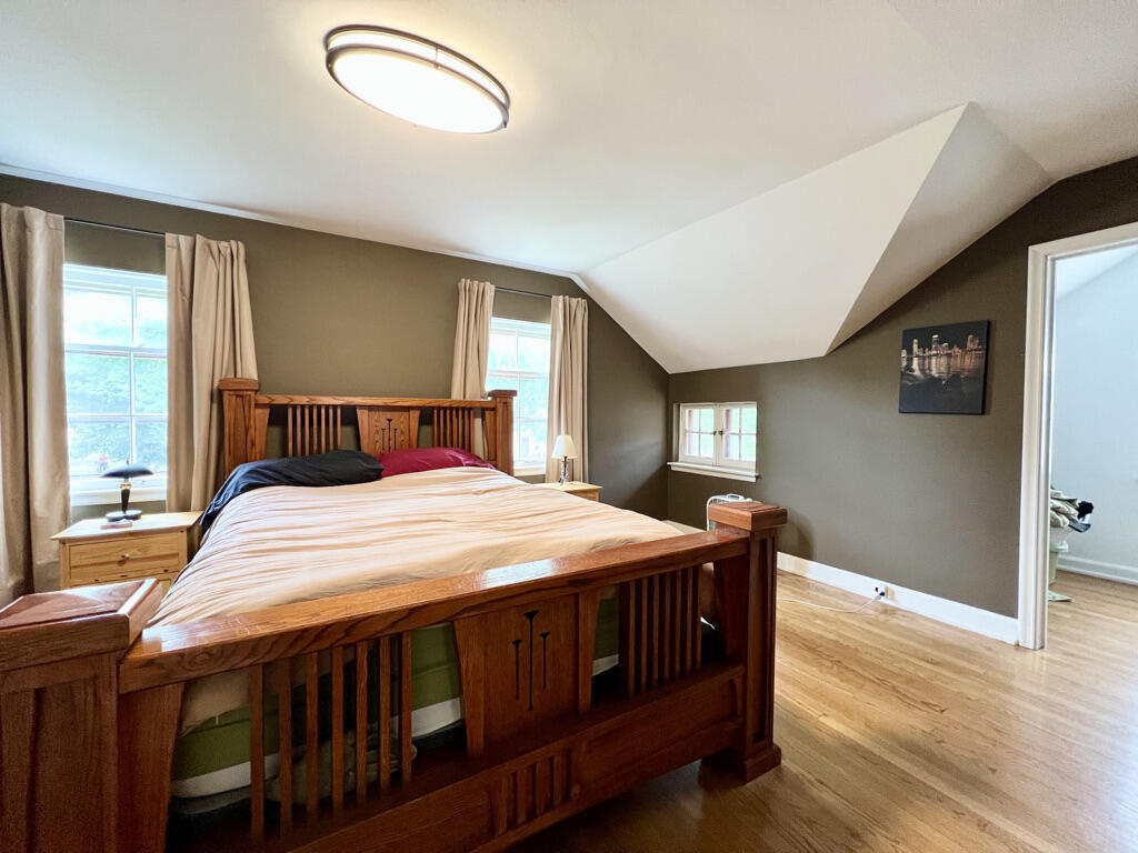 8302 Currie Avenue Wauwatosa, WI 53213 - Photo 25 of 53 7A460E04-2674-45FB-811E-39188636DE69_1_1