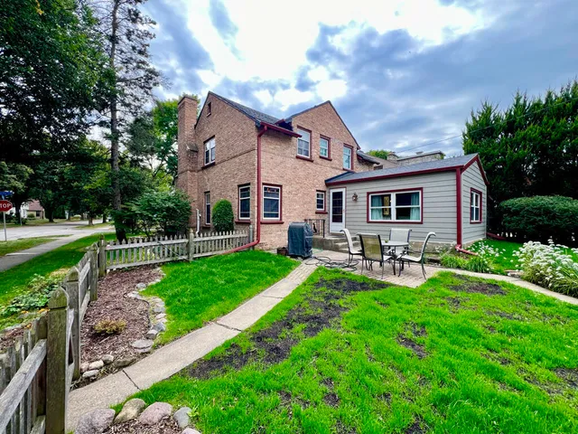 $569,000 | 8302 Currie Avenue, Wauwatosa, WI 53213