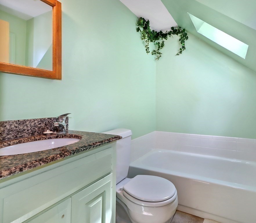 281 South Great Road Lincoln, MA 01773 - Photo 13 of 33