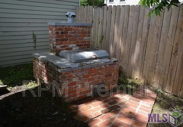 $1,690 | 802 South 18th Street, Baton Rouge, LA 70802
