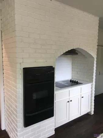 $1,690 | 802 South 18th Street, Baton Rouge, LA 70802