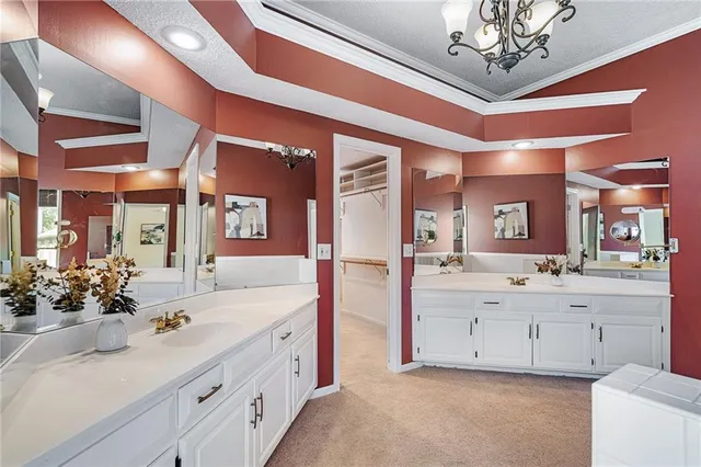 $535,000 | 9139 West 131st Place, Overland Park, KS 66213