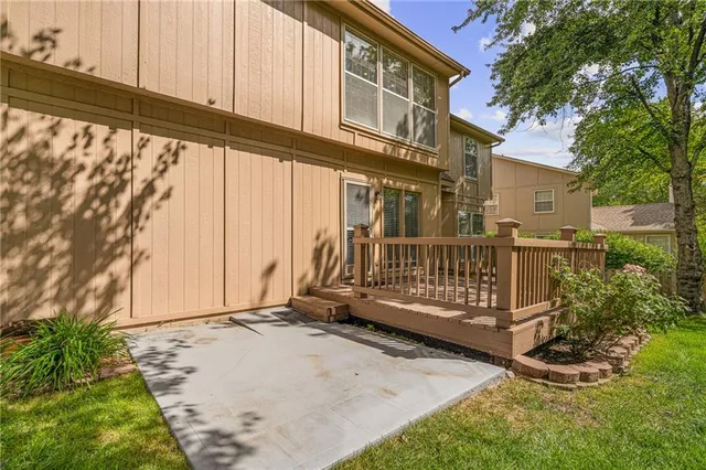 $535,000 | 9139 West 131st Place, Overland Park, KS 66213