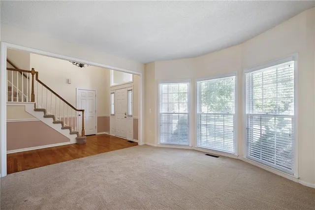 $535,000 | 9139 West 131st Place, Overland Park, KS 66213