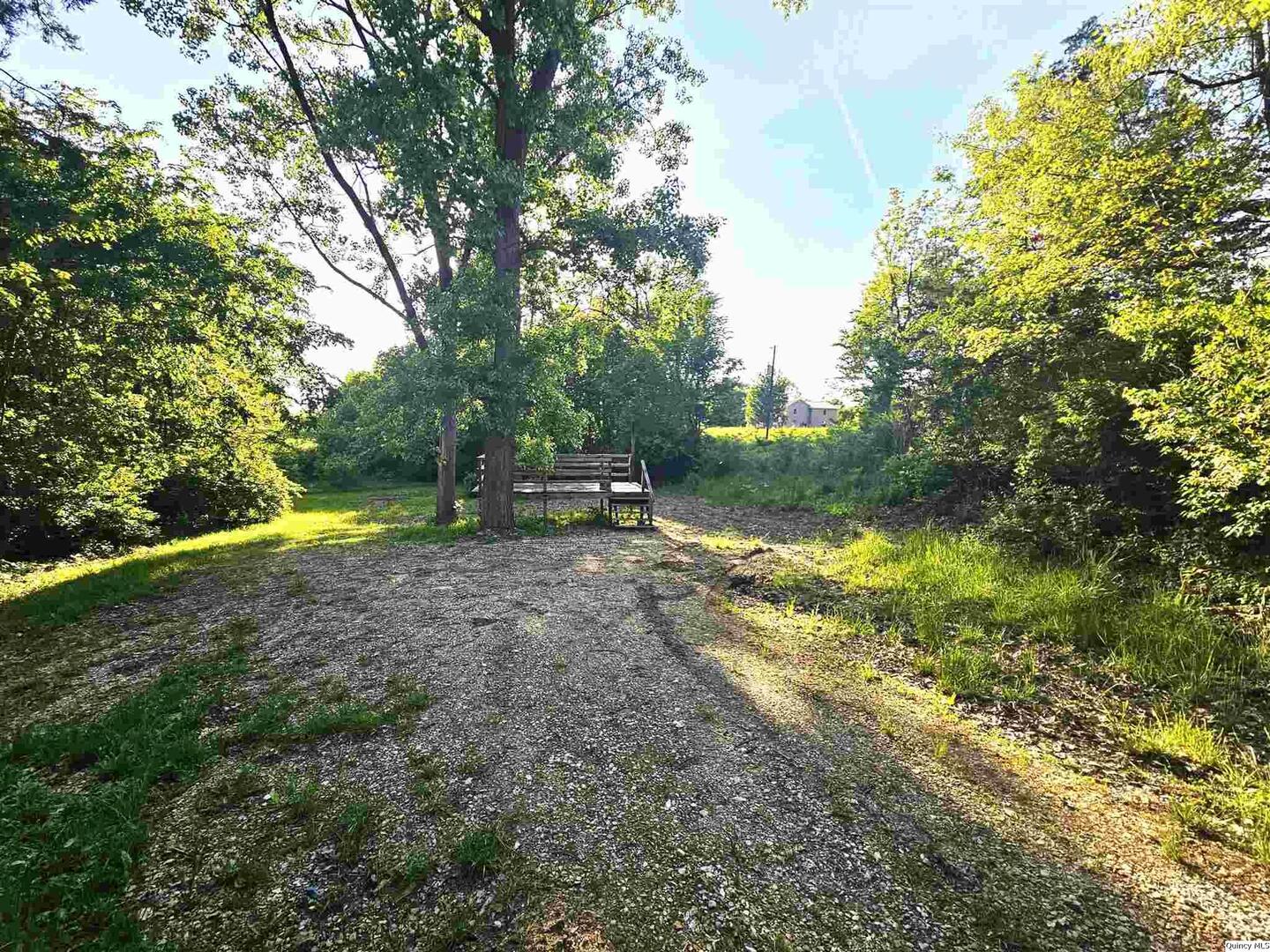 9606 Rock Quarry Road Quincy, IL 62305 - Photo 5 of 11 a view of outdoor space and yard
