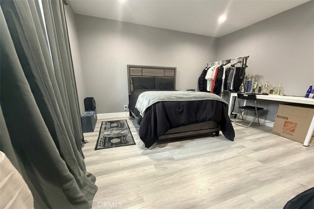 7258 Exeter Street, Unit 6 Paramount, CA 90723 - Photo 10 of 14 Bedroom 2