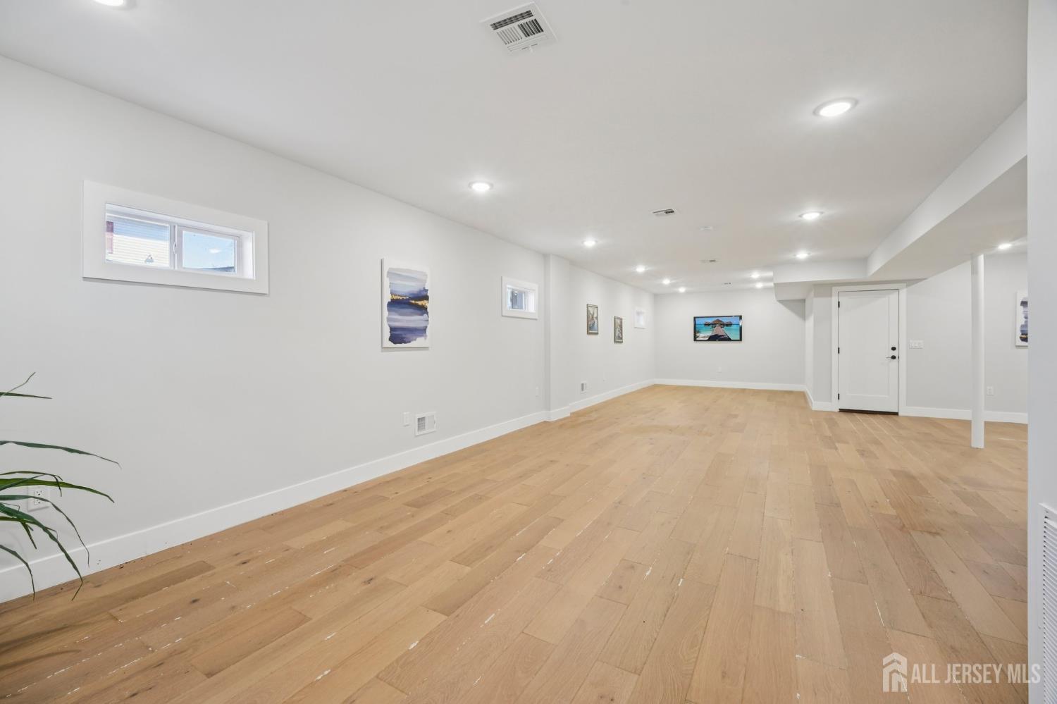 75 Jefferson Boulevard Edison, NJ 08817 - Photo 51 of 75