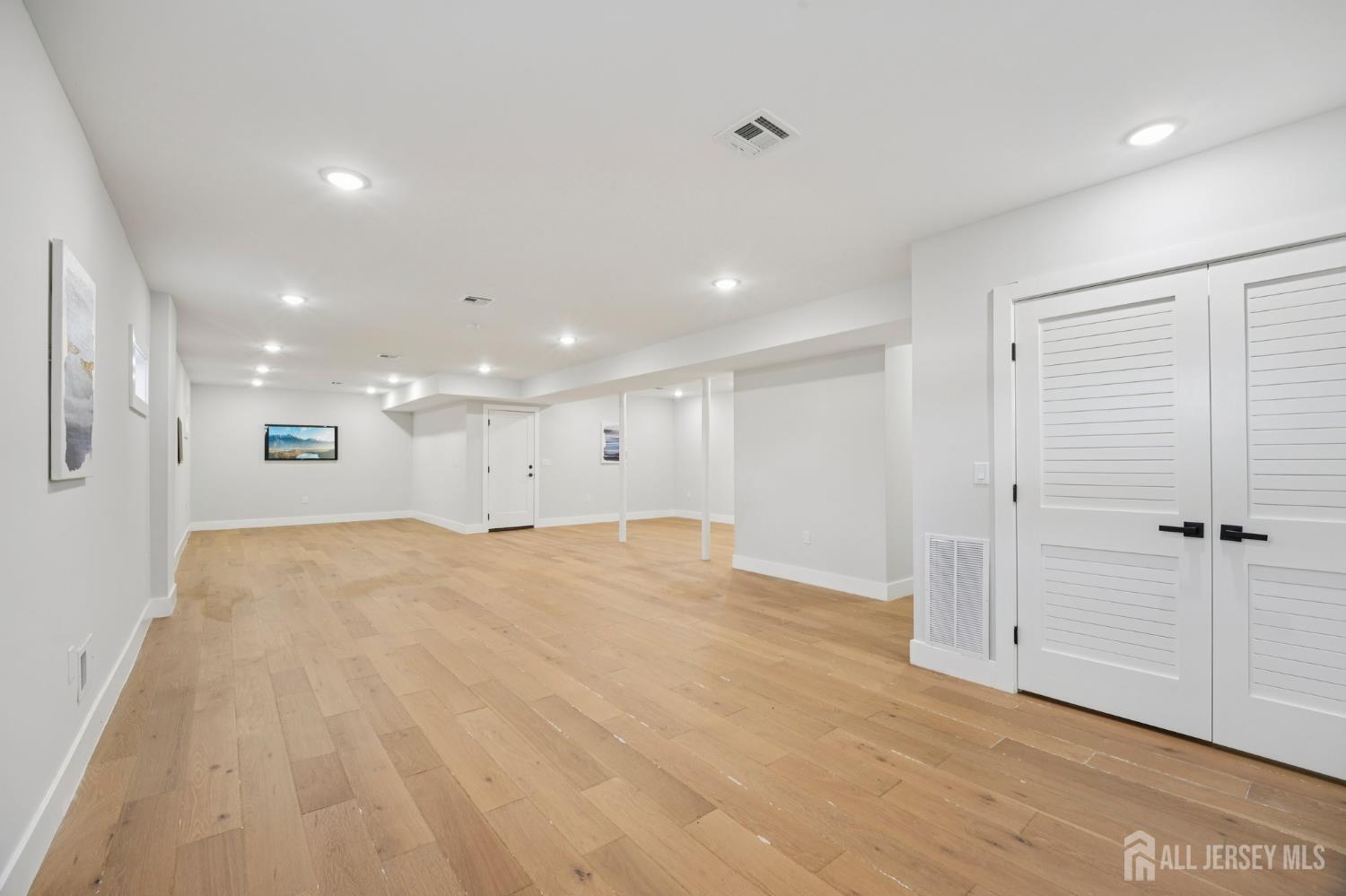 75 Jefferson Boulevard Edison, NJ 08817 - Photo 52 of 75