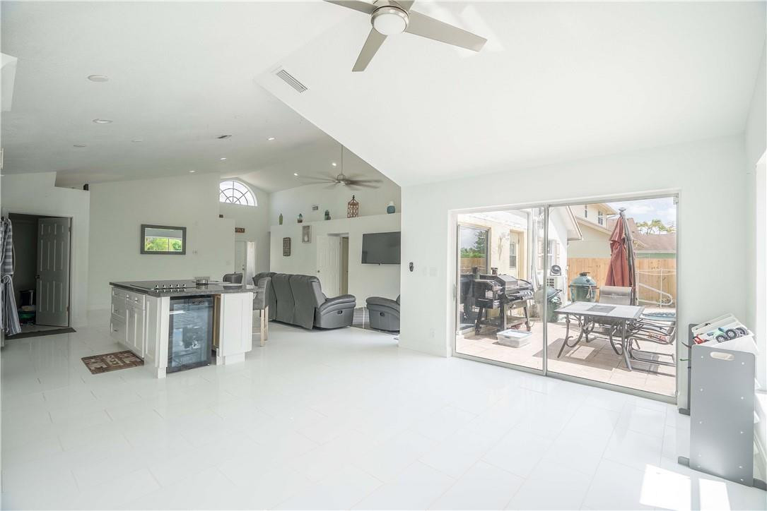 22584 Blue Fin Trail Boca Raton, FL 33428 - Photo 8 of 17 Photo 8