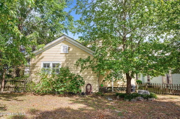 $359,900 | 609 East Main Street, Washington, NC 27889