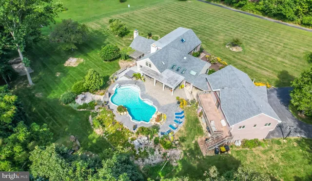 $1,300,000 | 8 Woodland Drive, Malvern, PA 19355