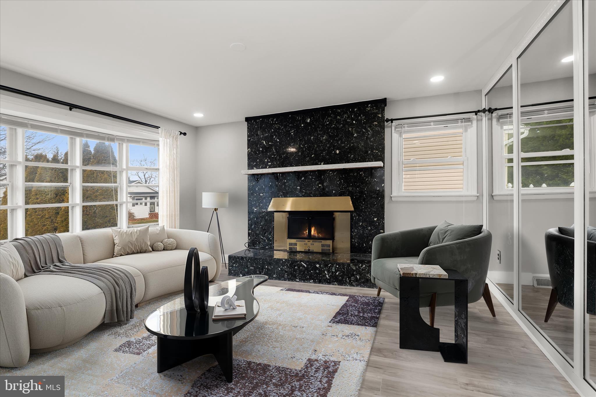 517 Winters Lane Baltimore, MD 21228 - Photo 2 of 44 Bright & airy living room (virtually staged)