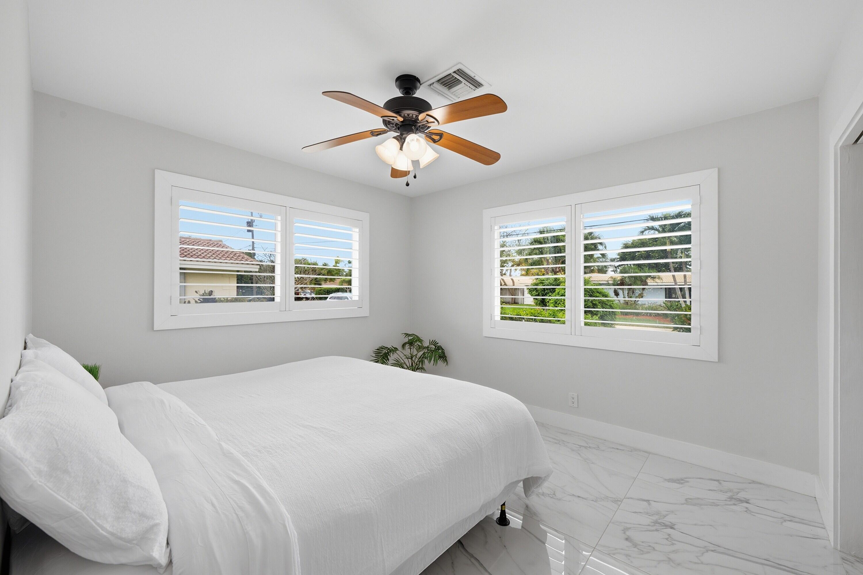 2211 Northeast 32nd Street Lighthouse Point, FL 33064 - Photo 45 of 81 45_dsc_8620