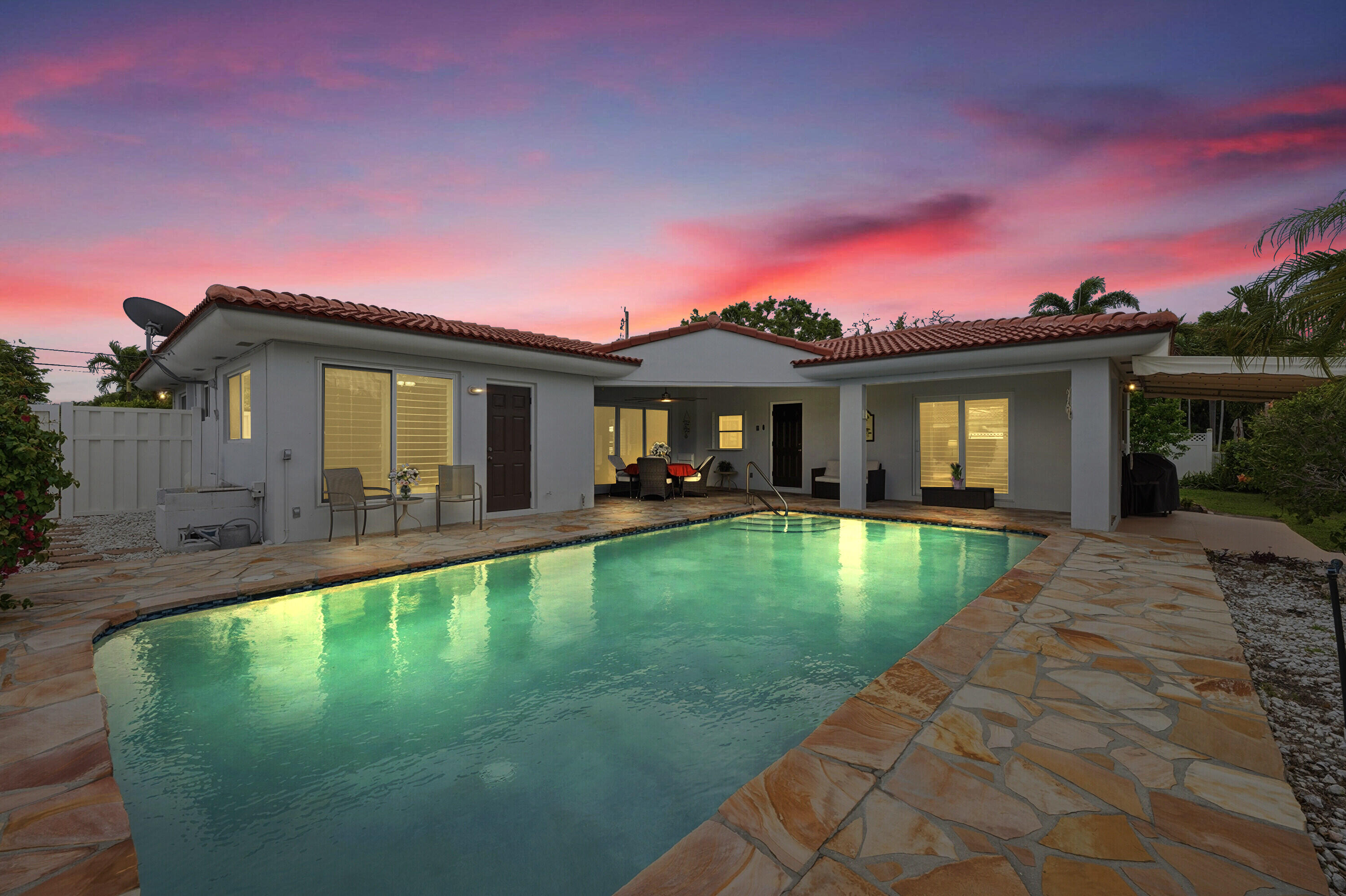 2211 Northeast 32nd Street Lighthouse Point, FL 33064 - Photo 48 of 81 48_02_dsc_8315