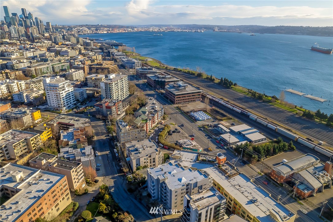 601 West Mercer Place, Unit 201 Seattle, WA 98119 - Photo 35 of 36 an aerial view of residential houses with outdoor space