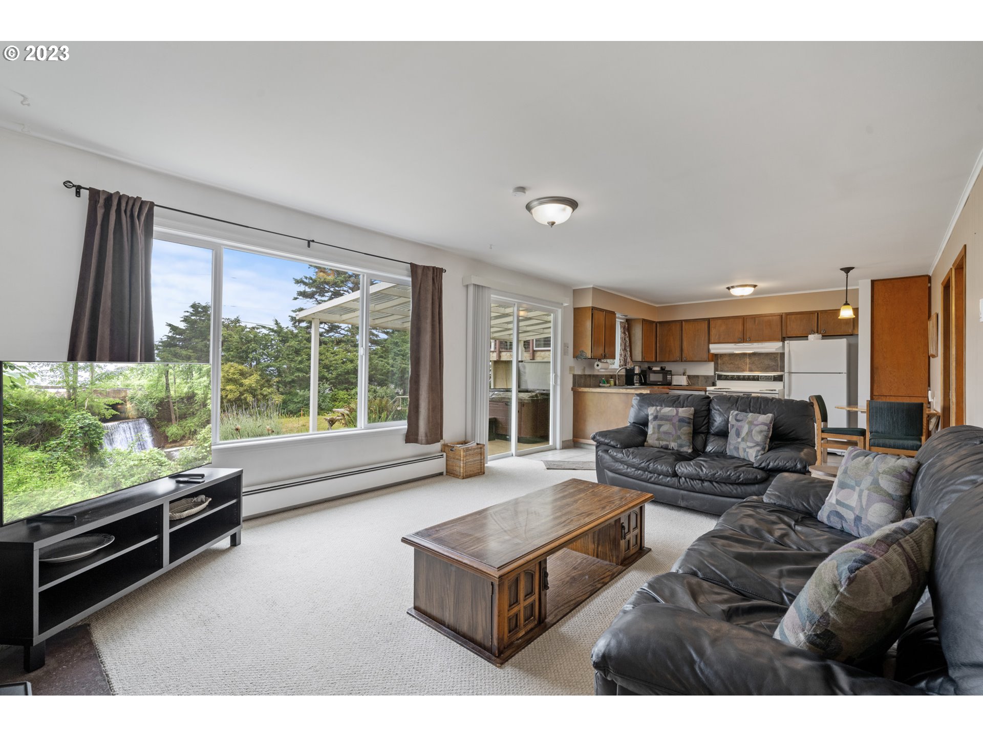 2665 Radar Road Tillamook, OR 97141 - Photo 8 of 41 Gallery Image 8