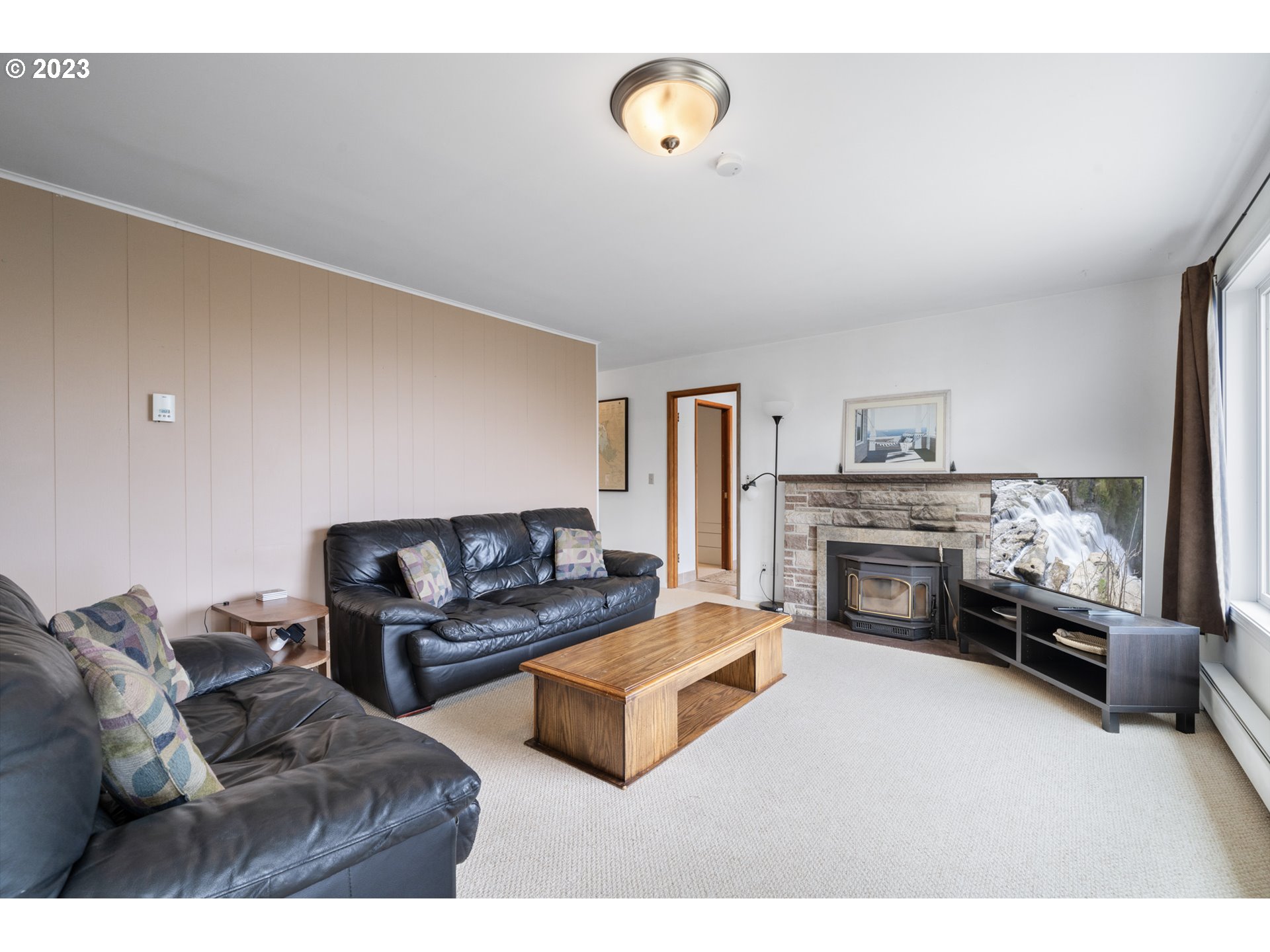 2665 Radar Road Tillamook, OR 97141 - Photo 9 of 41 Gallery Image 9