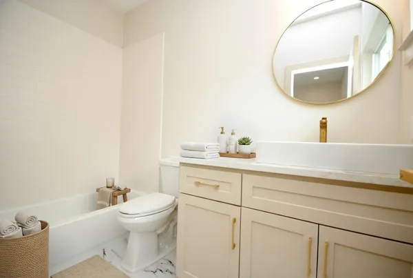 $2,950 | 6312 Illinois Street, Unit C, Houston, TX 77021