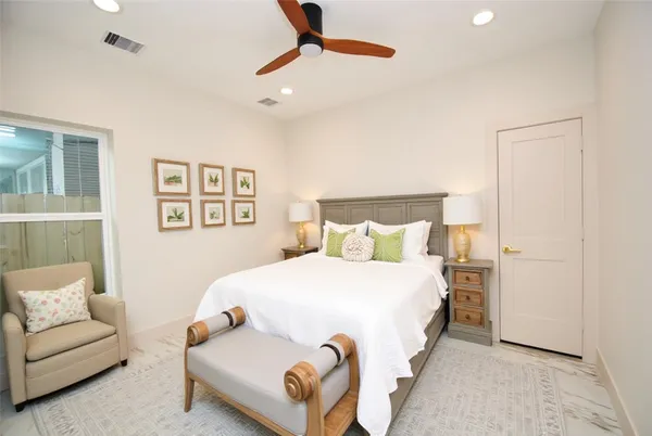 $2,950 | 6312 Illinois Street, Unit C, Houston, TX 77021