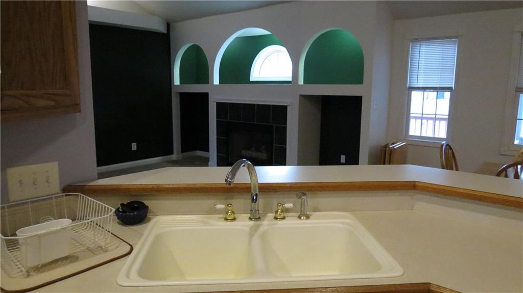 2966 Prairie Stream Way Columbus, IN 47203 - Photo 11 of 29 Gallery Image 11