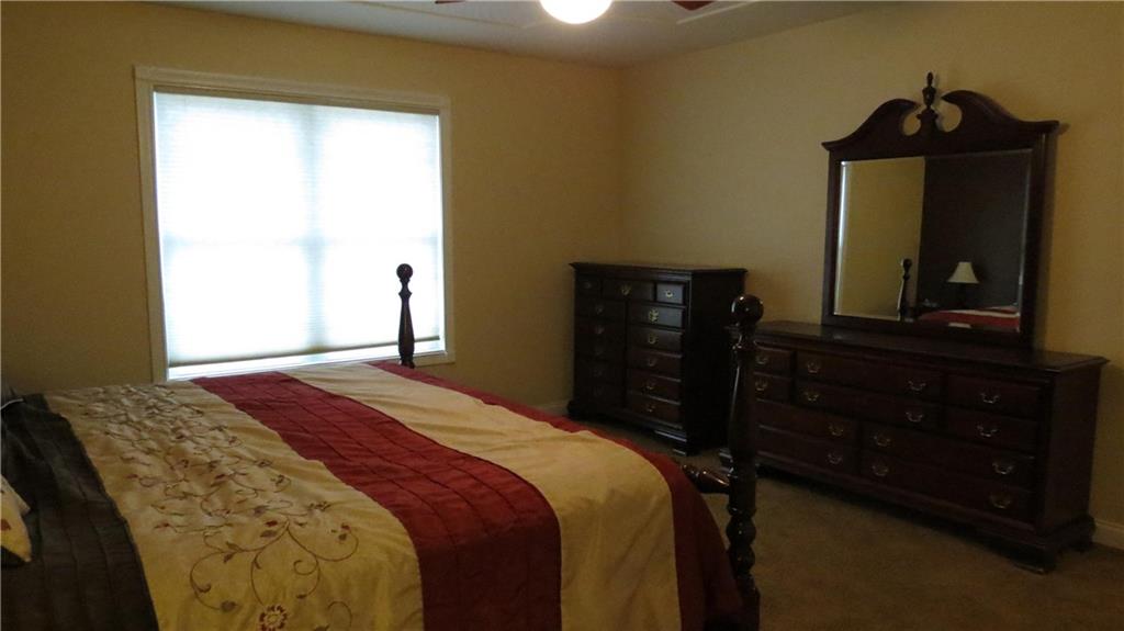 2966 Prairie Stream Way Columbus, IN 47203 - Photo 15 of 29 Gallery Image 15