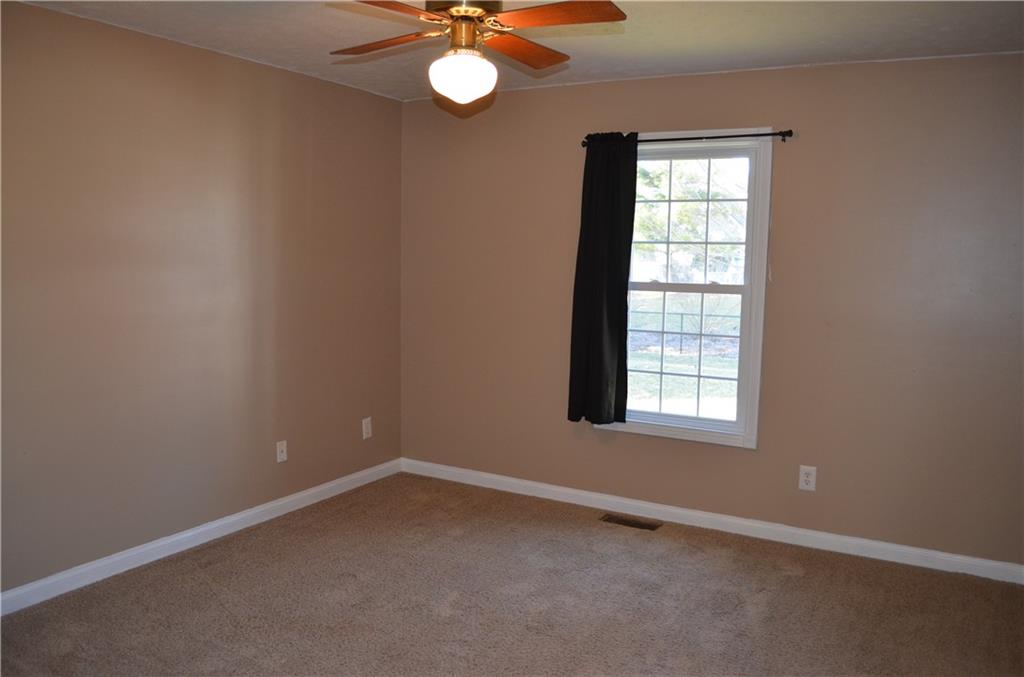 2966 Prairie Stream Way Columbus, IN 47203 - Photo 22 of 29 Gallery Image 22