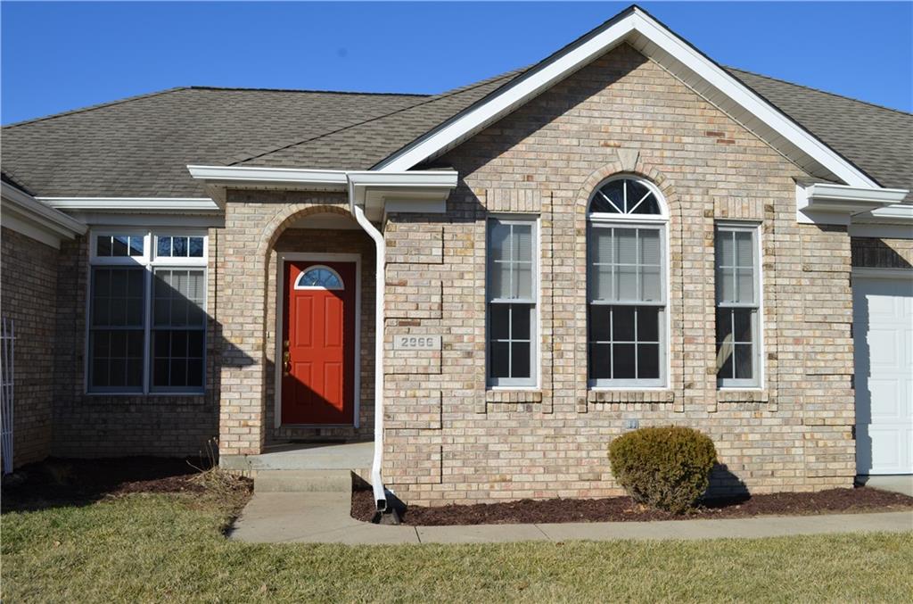 2966 Prairie Stream Way Columbus, IN 47203 - Photo 3 of 29 Gallery Image 3