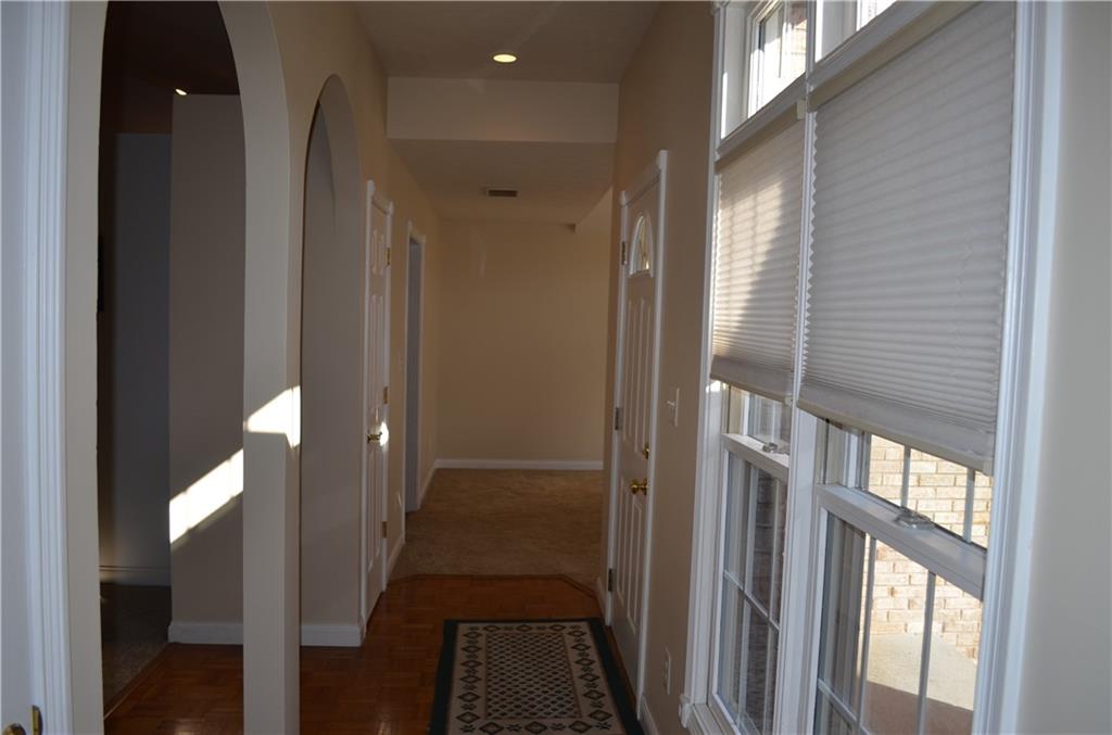 2966 Prairie Stream Way Columbus, IN 47203 - Photo 5 of 29 Gallery Image 5