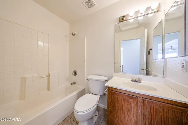 $1,595 | 11498 West Shaw Butte Drive, El Mirage, AZ 85335