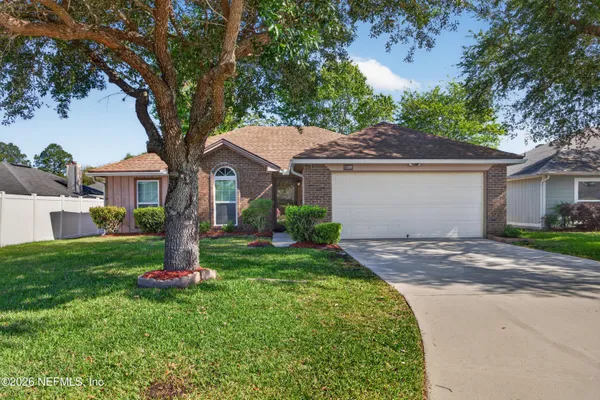 $2,100 | 11509 Delegate Court, Jacksonville, FL 32246