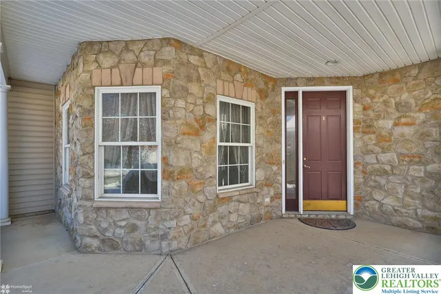 $460,000 | 13 Devonshire Drive, Easton, PA 18045