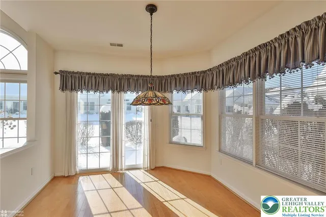 $460,000 | 13 Devonshire Drive, Easton, PA 18045