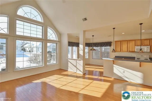 $460,000 | 13 Devonshire Drive, Easton, PA 18045