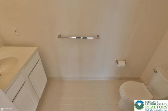 $460,000 | 13 Devonshire Drive, Easton, PA 18045