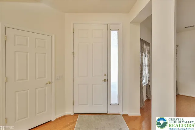 $460,000 | 13 Devonshire Drive, Easton, PA 18045