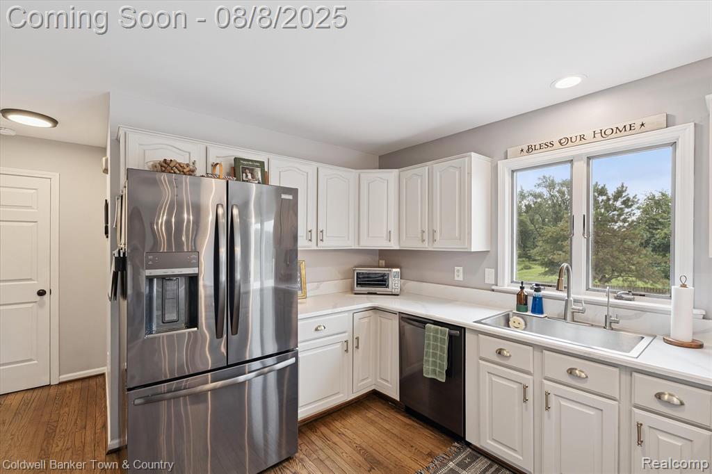 11670 Clyde Road Fenton, MI 48430 - Photo 12 of 68