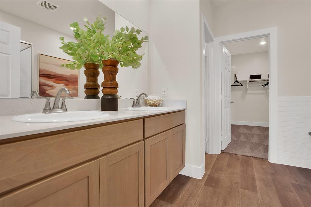 2001 Ridgecrest Lane Sherman, TX 75092 - Photo 24 of 25 Full_2001_Ridgecrest_Sherman-1