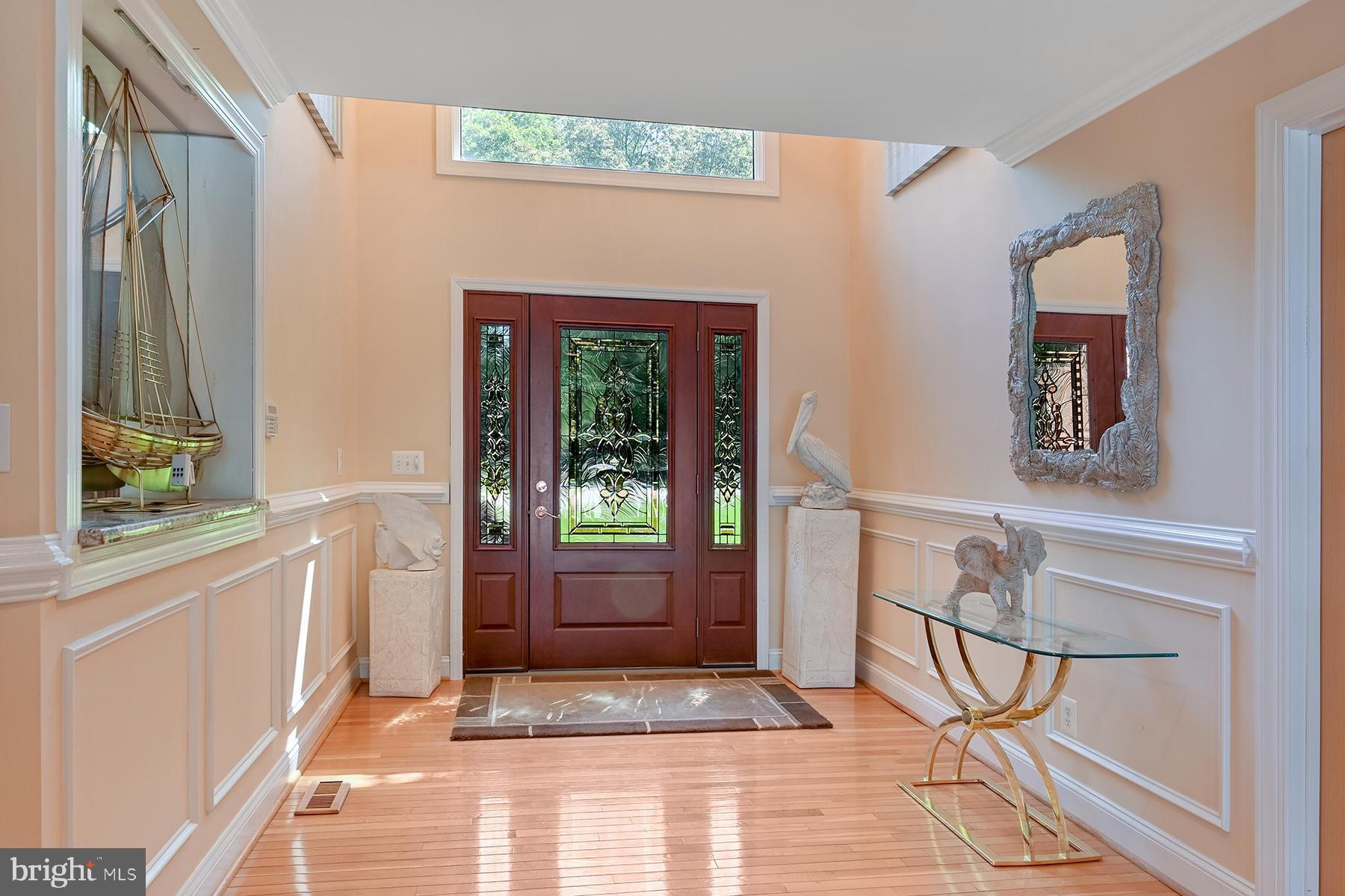 342 Hunner Road Pasadena, MD 21122 - Photo 15 of 67 Stunning entrance door