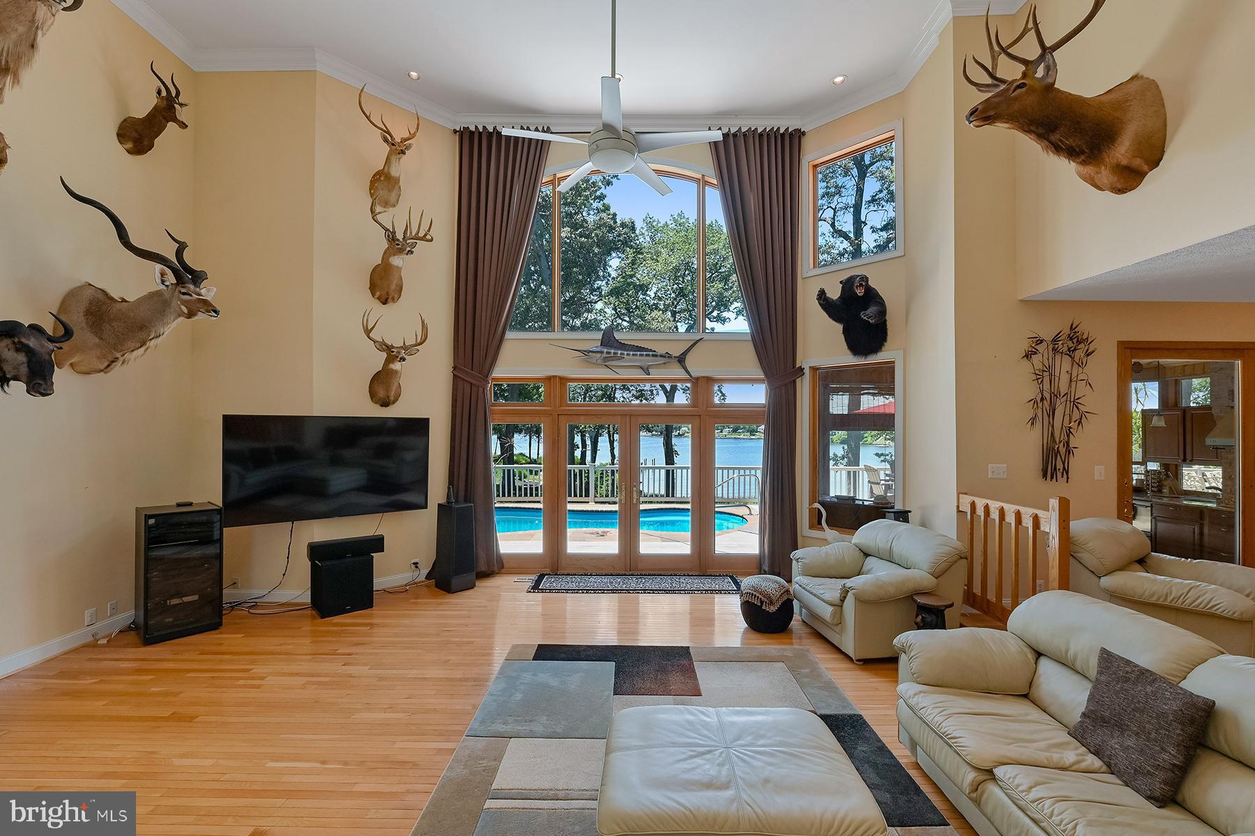 342 Hunner Road Pasadena, MD 21122 - Photo 18 of 67 Dramatic architecture