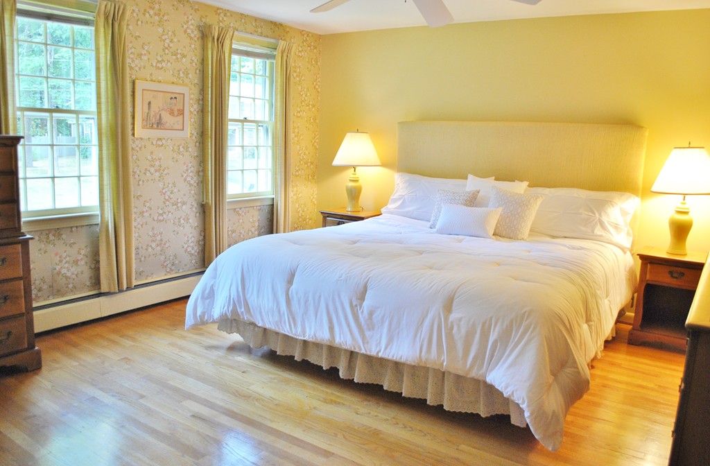 9 Todd Road Nashua, NH 03064 - Photo 12 of 19