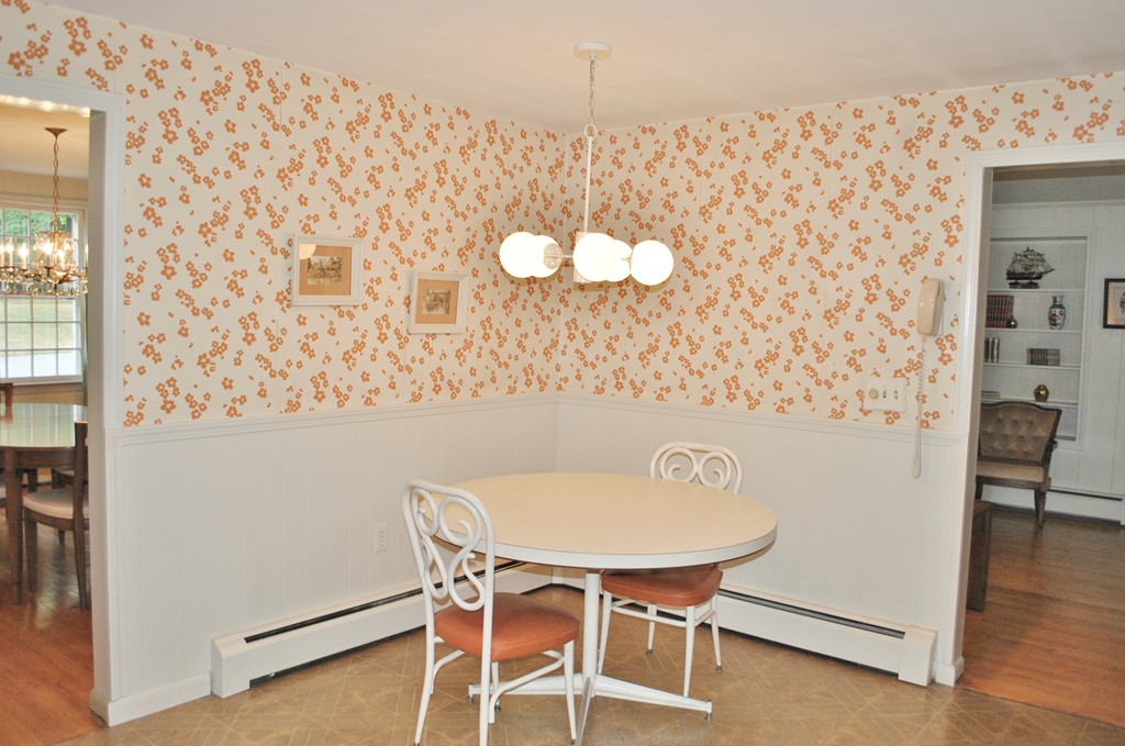 9 Todd Road Nashua, NH 03064 - Photo 7 of 19