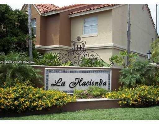 18332 Northwest 68th Avenue, Unit G Hialeah, FL 33015 - Photo 2 of 2