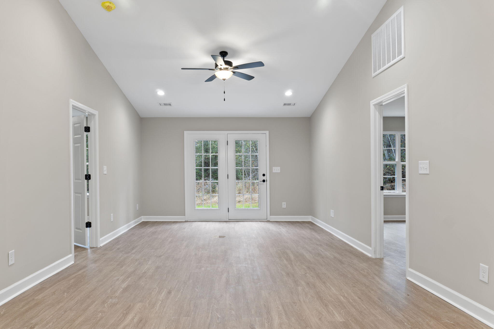4415 Seago Road Hephzibah, GA 30815 - Photo 9 of 26 10-web-or-mls-DSC03901