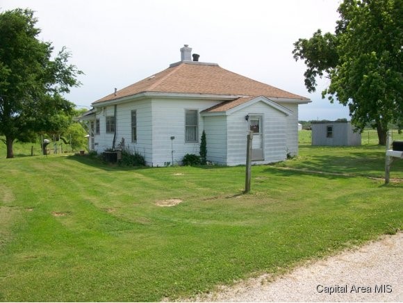 1893 Hawkins Road Roodhouse, IL 62082 - Photo 1 of 14