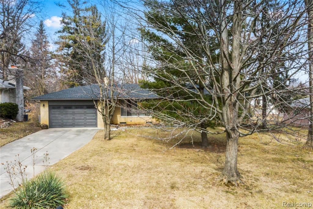 220 Boyken Road Rochester Hills, MI 48307 - Photo 22 of 24