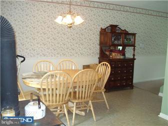 132 Stonegate Road Quakertown, PA 18951 - Photo 8 of 12 Gallery Image 8